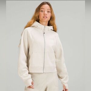 Lululemon Athletica Scuba full zip. Cropped oversized hoodie.